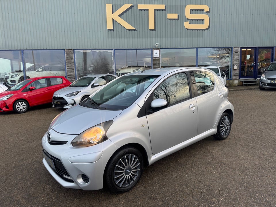 Toyota Aygo 1,0 VVT-i T1 5d