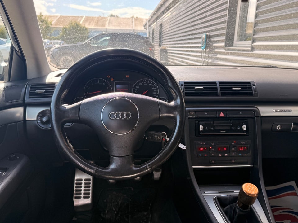 Audi A4 1,8 T 163 Avant quattro 5d