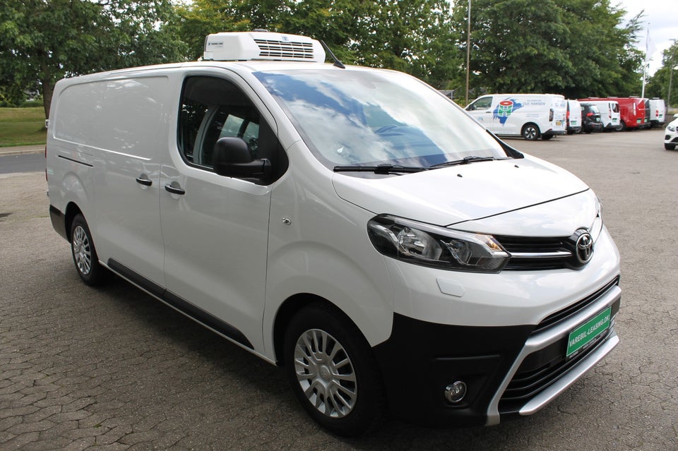Toyota ProAce 2,0 D 177 Long Comfort Master aut. 6d