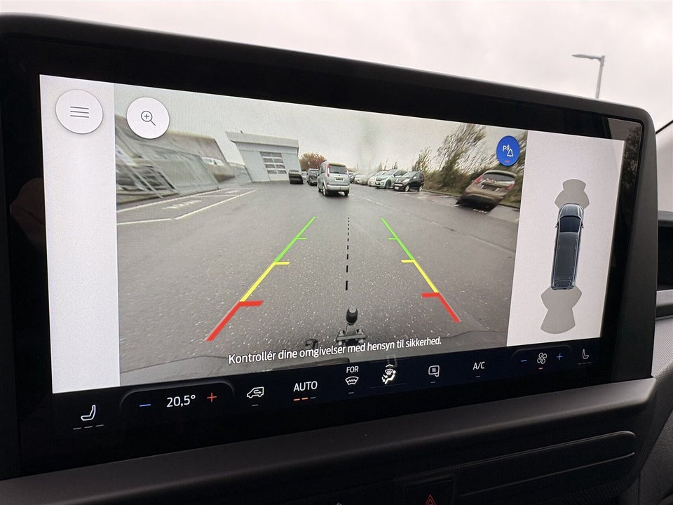 Ford E-Transit Custom 320L 64 Trend