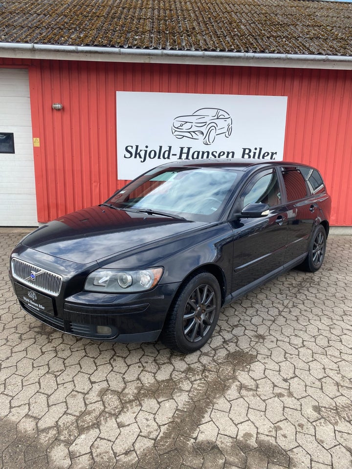 Volvo V50 2,4  5d