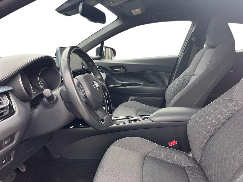 Toyota C-HR 2,0 Hybrid C-LUB Premium CVT 5d