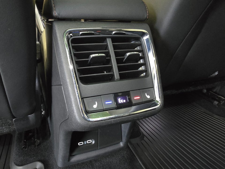 Skoda Enyaq 80 iV Selection Suite 5d