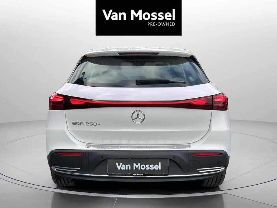 Mercedes EQA250+ Progressive 5d