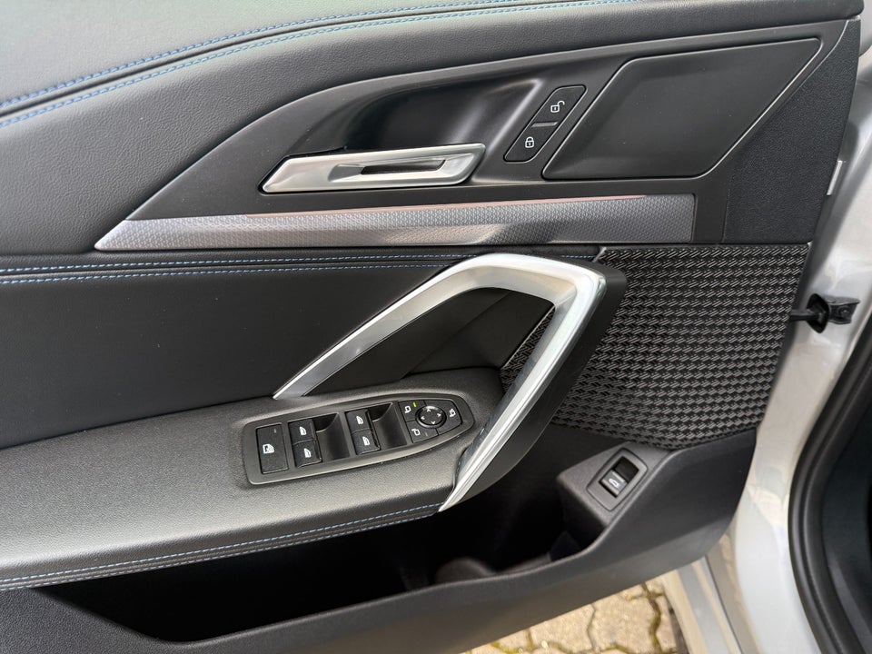 BMW iX1 eDrive20 M-Sport 5d