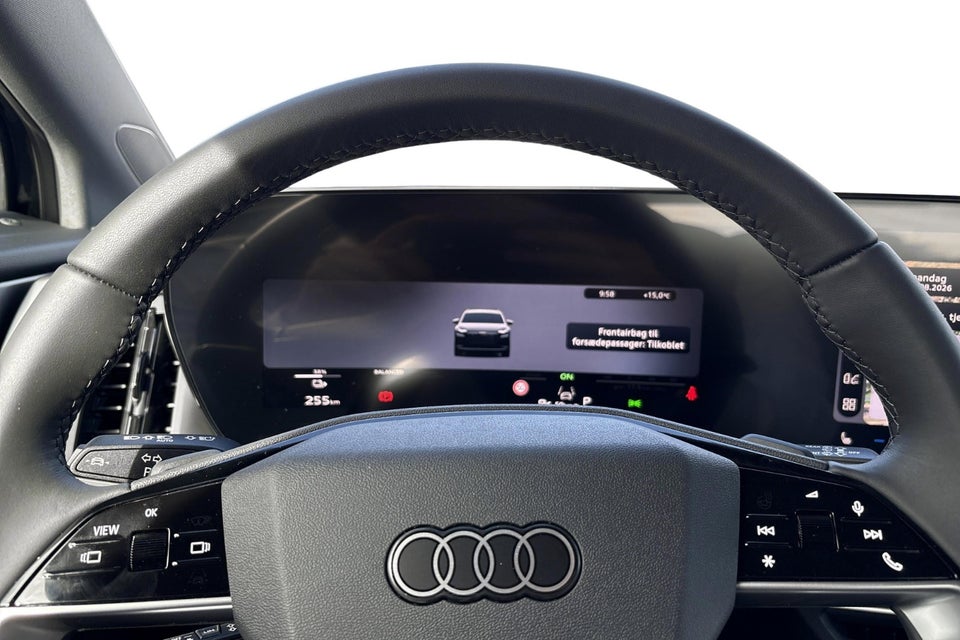 Audi Q4 e-tron performance 5d