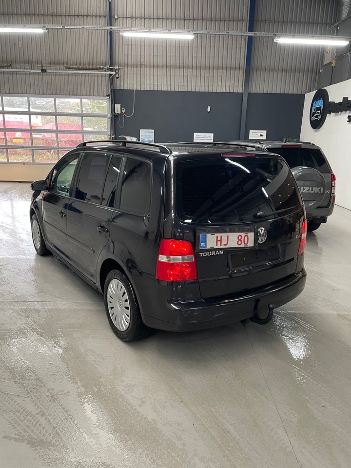 VW Touran 1,9 TDi 100 Trendline Van 5d