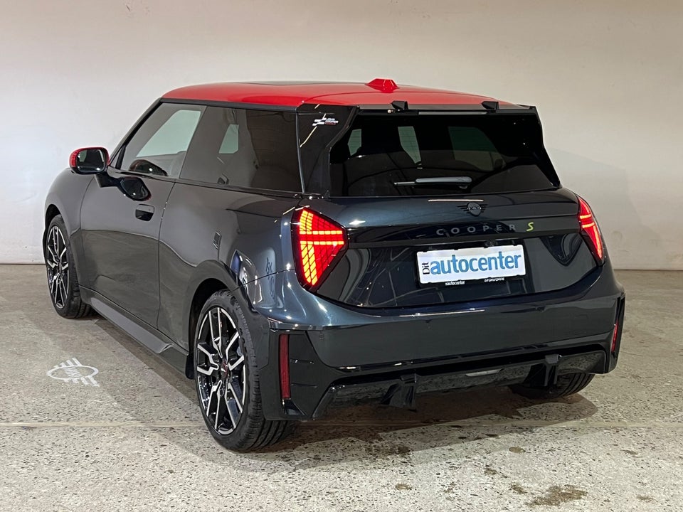 MINI Cooper SE JCW Trim XL 3d