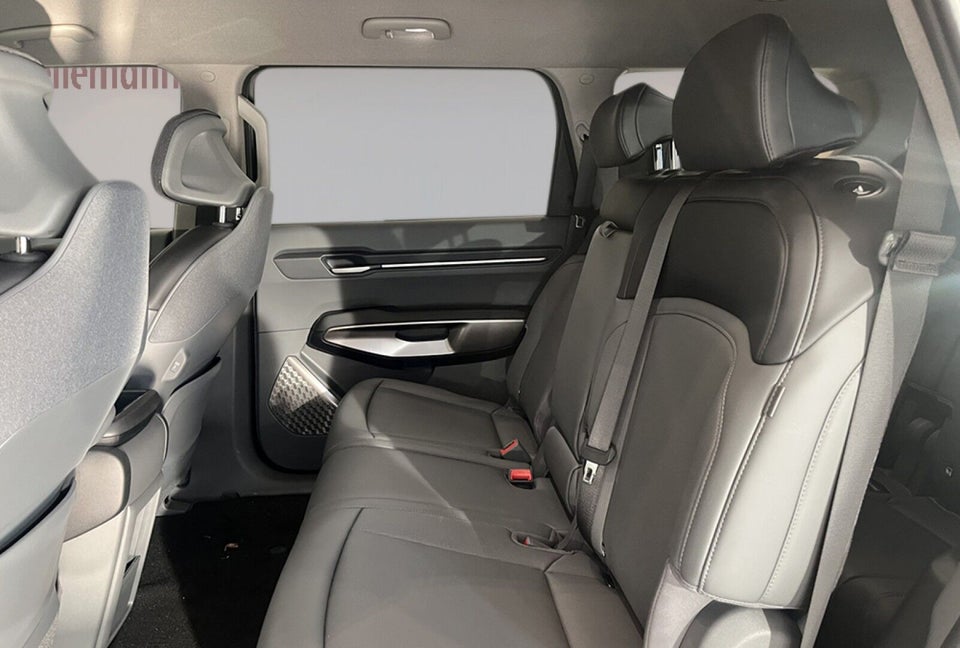 Kia EV9 76 Standard Range Upgrade RWD 7prs 5d