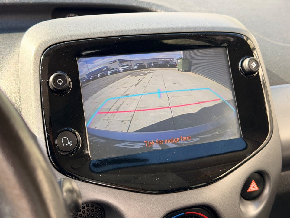 Toyota Aygo 1,0 VVT-i x-clusiv 5d