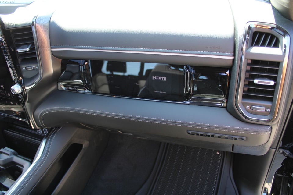 Dodge RAM 1500 3,0 Limited Night aut. 4d