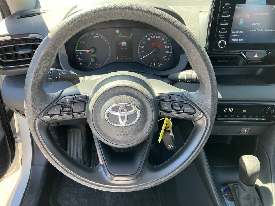 Toyota Yaris 1,5 Hybrid H1 e-CVT 5d