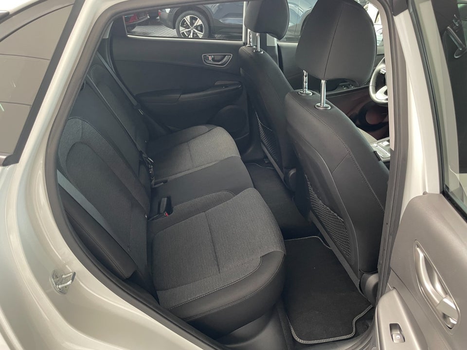 Hyundai Kona 39 EV Advantage 5d