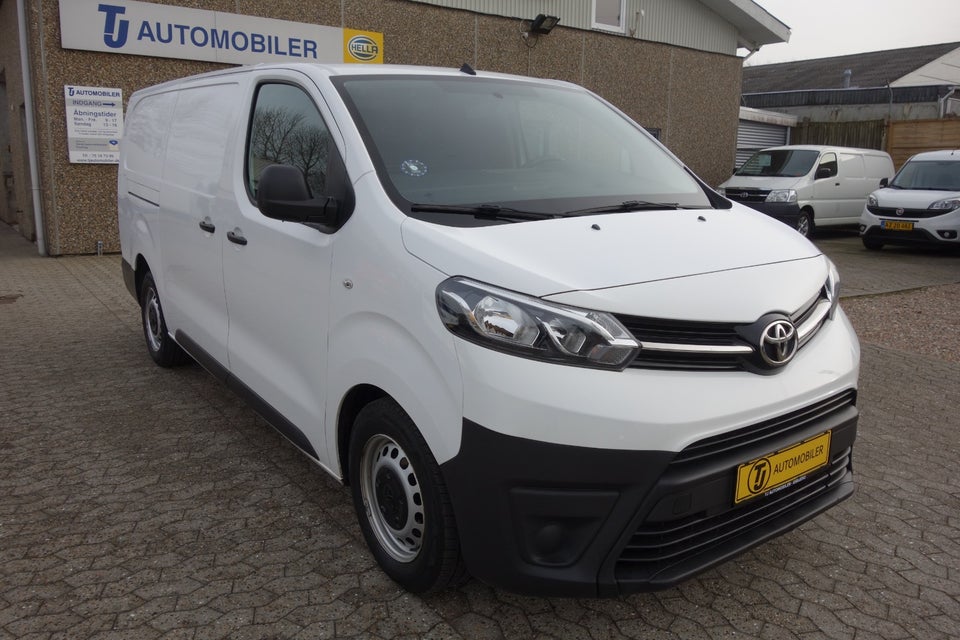 Toyota ProAce 2,0 D 120 Long Comfort 5d