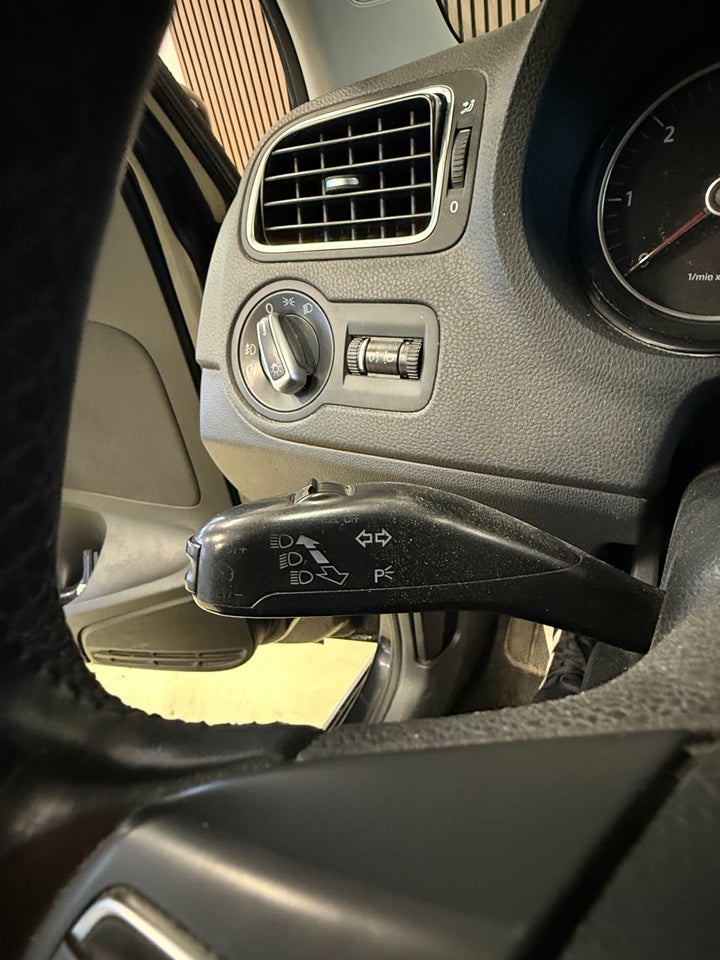 VW Polo 1,6 TDi 90 Comfortline BMT 5d