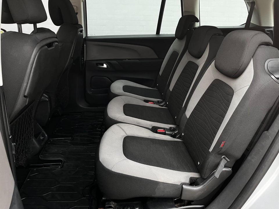 Citroën Grand C4 Picasso 1,6 e-HDi 115 Seduction 7prs 5d