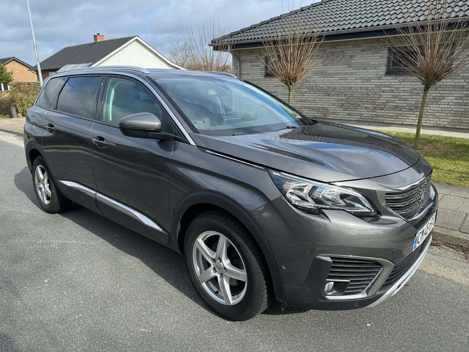 Peugeot 5008 1,5 BlueHDi 130 Strike 7prs 5d