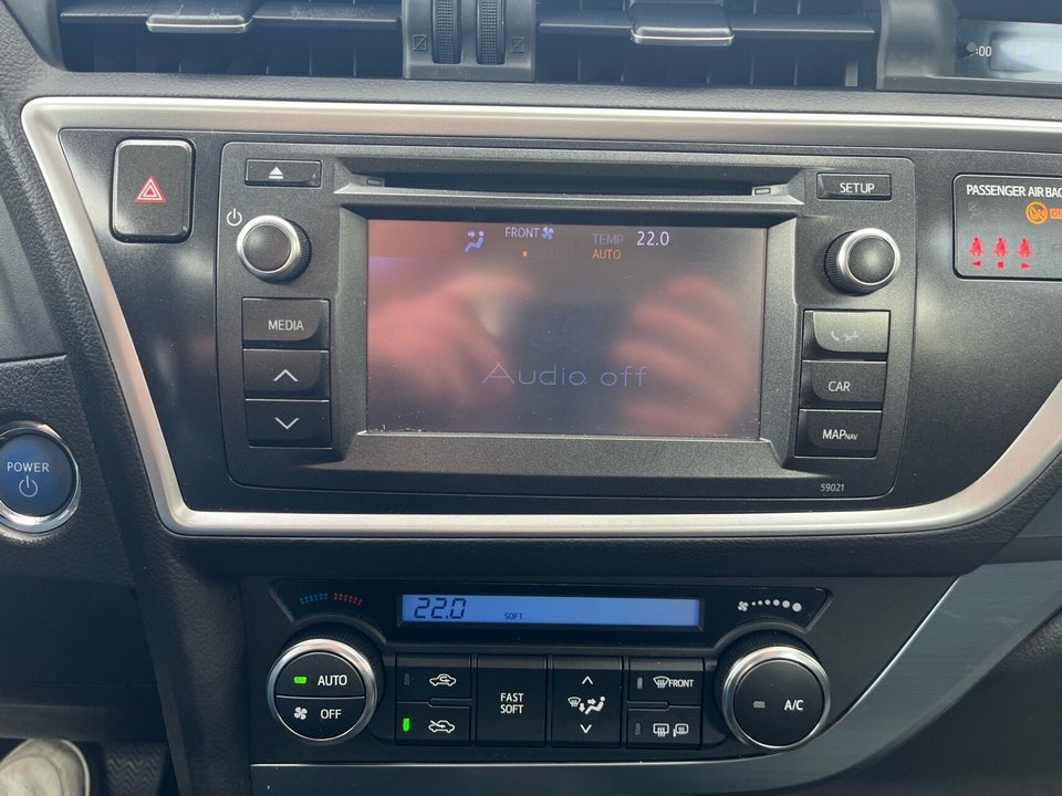 Toyota Auris 1,8 Hybrid H2+ Touring Sports CVT 5d