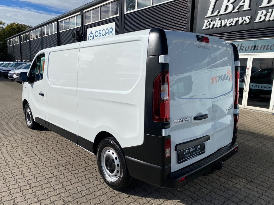 Renault Trafic T29 2,0 dCi 120 L2H1