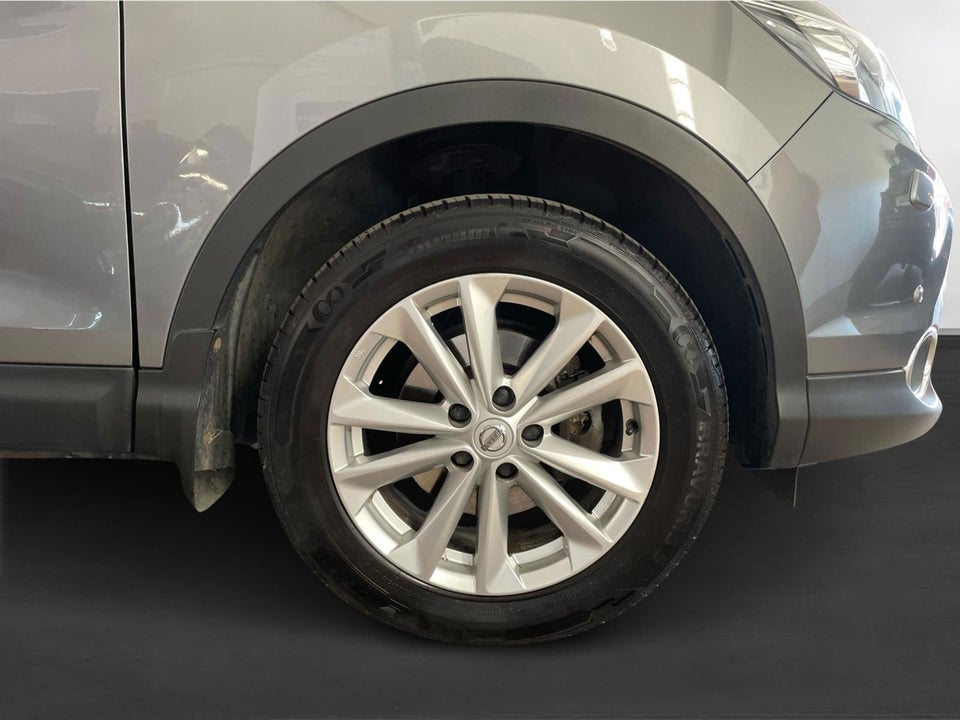 Nissan Qashqai 1,2 Dig-T 115 Acenta Connect 5d