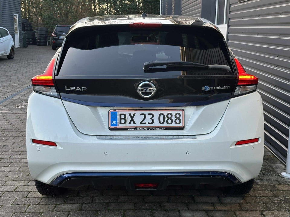 Nissan Leaf 40 Tekna 5d