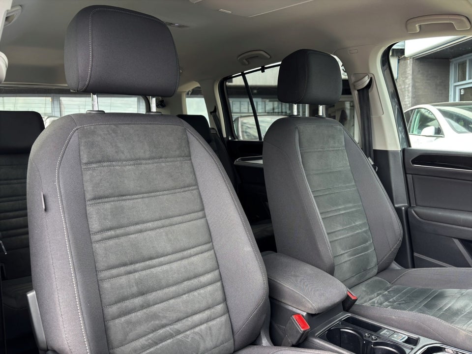 VW Touran 1,5 TSi 150 Highline Family DSG 7prs 5d