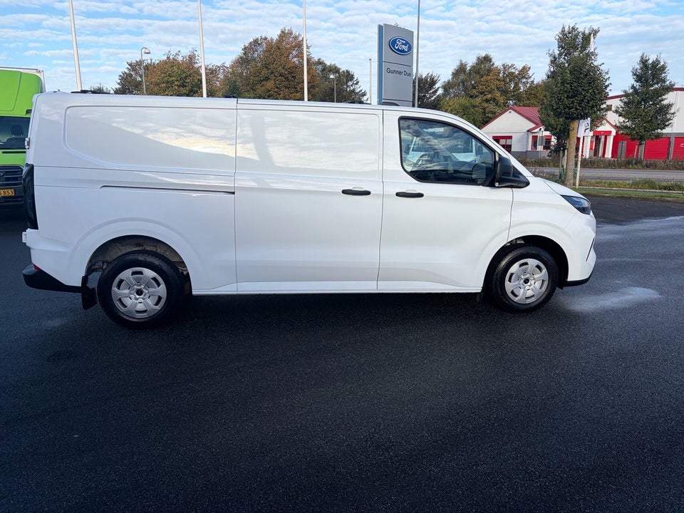 Ford Transit Custom 300 L2 2,0 EcoBlue Trend aut.