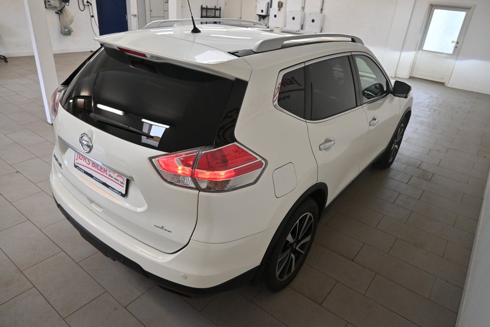 Nissan X-Trail 1,6 Dig-T 163 Tekna 5d