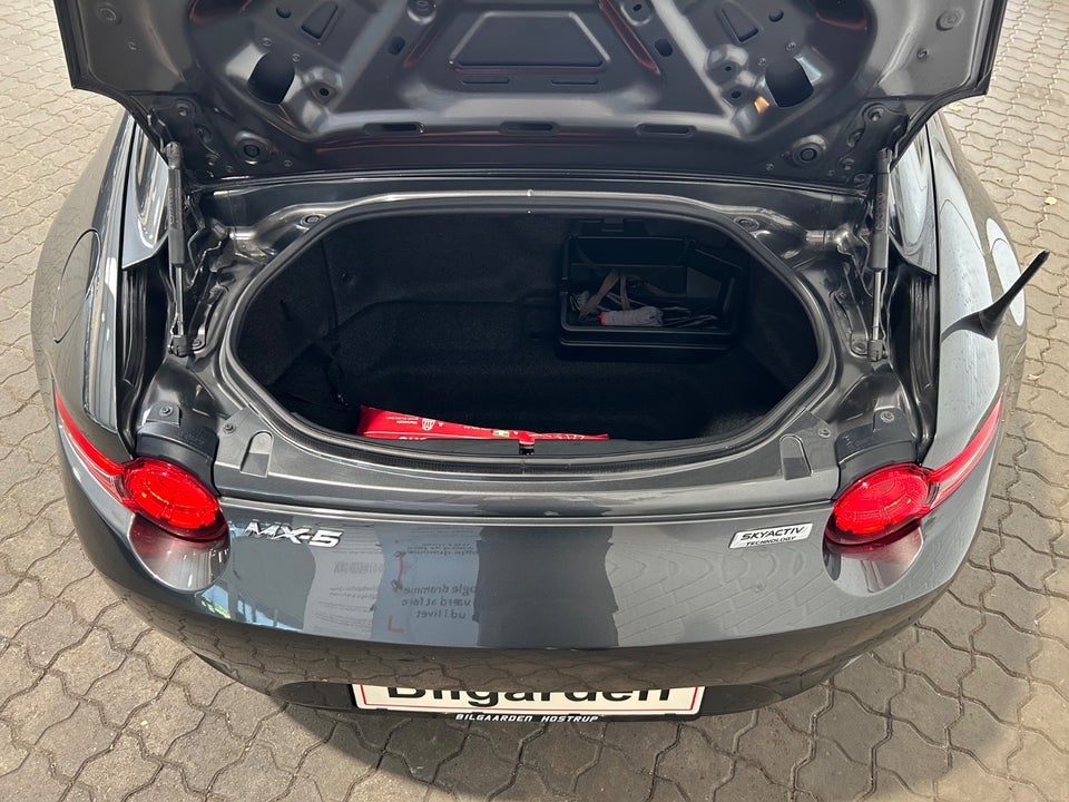 Mazda MX-5 1,5 SkyActiv-G 131 RF 2d