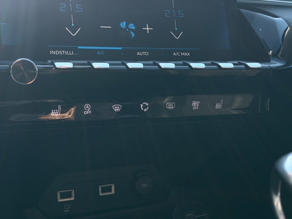 Peugeot 508 1,5 BlueHDi 130 Allure SW 5d