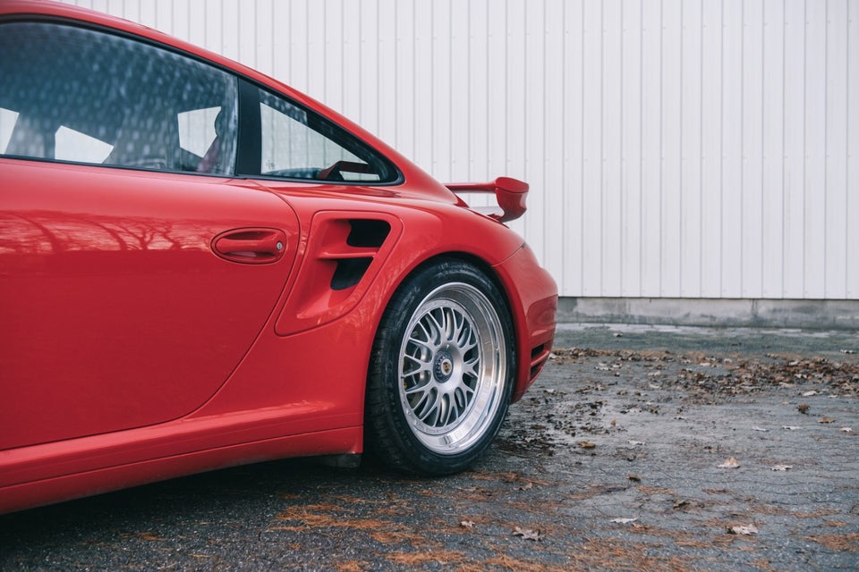 Porsche 911 Turbo 3,8 Coupé PDK 2d