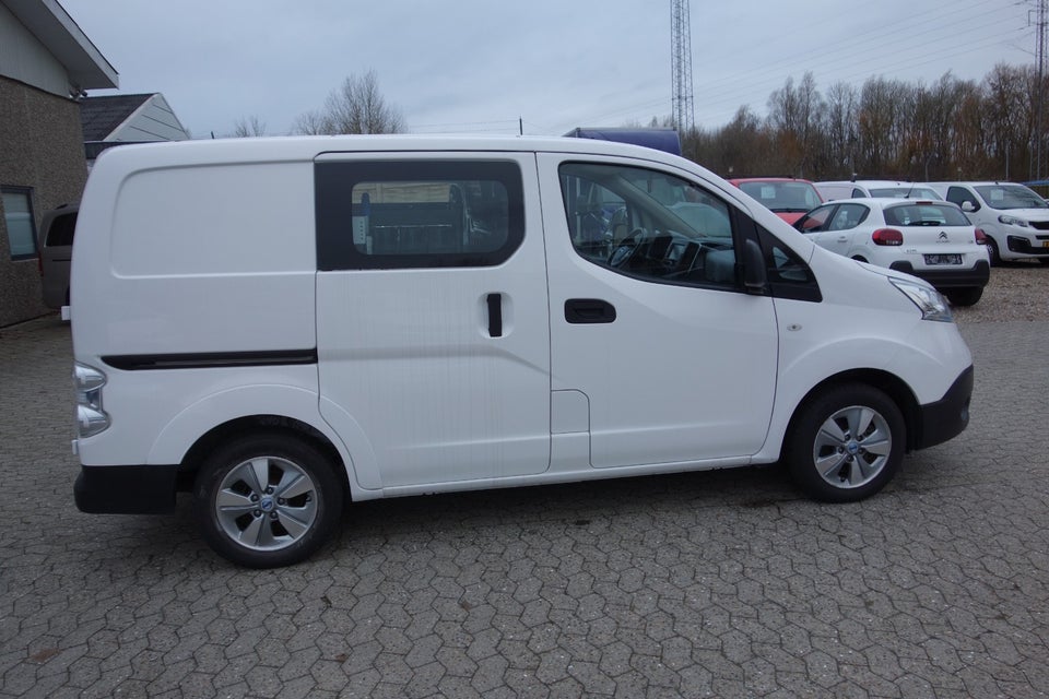 Nissan e-NV200 Premium Van 5d