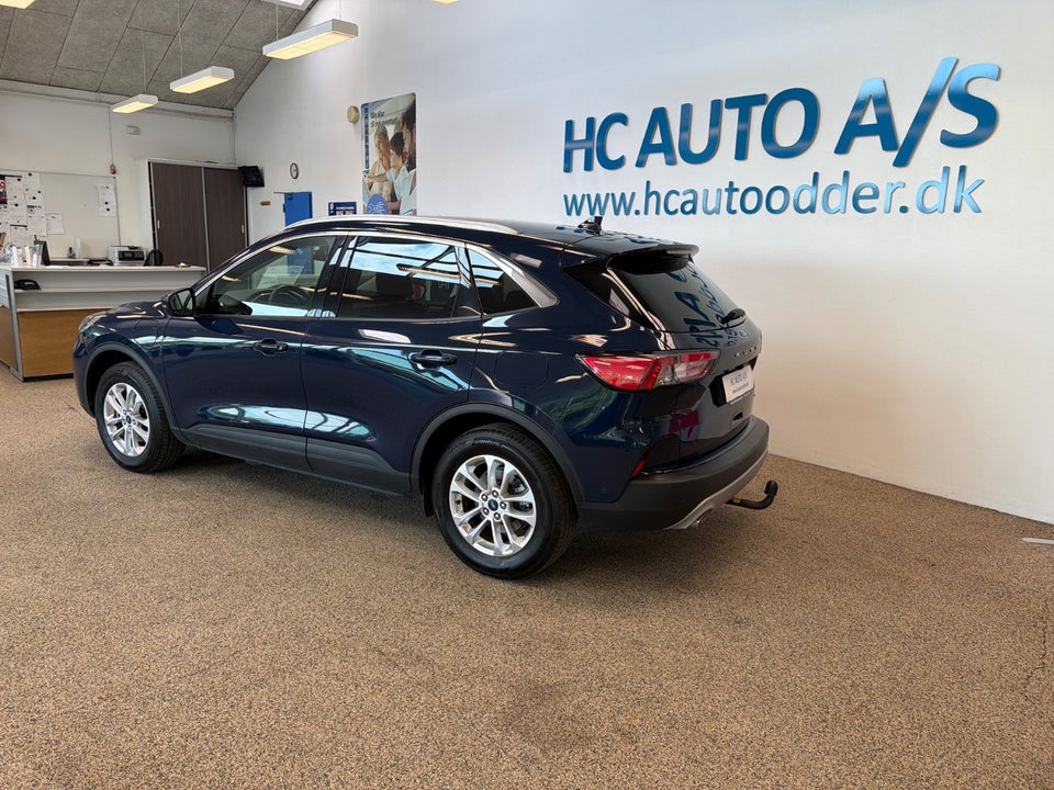 Ford Kuga 2,5 PHEV Titanium CVT 5d