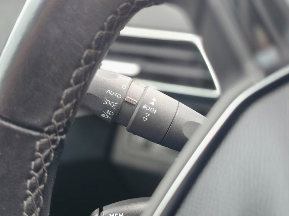 Peugeot 3008 2,0 BlueHDi 150 Allure 5d