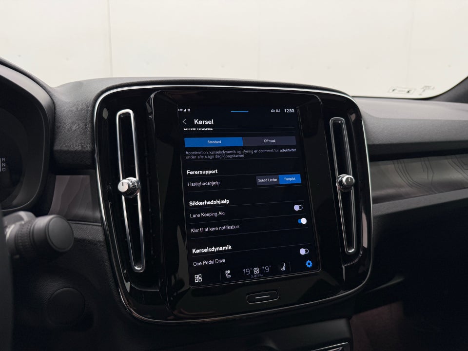 Volvo C40 P6 ReCharge Core 5d