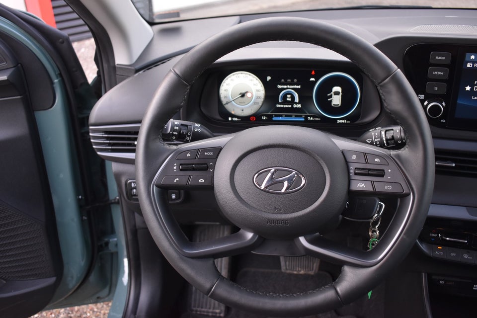 Hyundai i20 1,0 T-GDi Essential DCT 5d