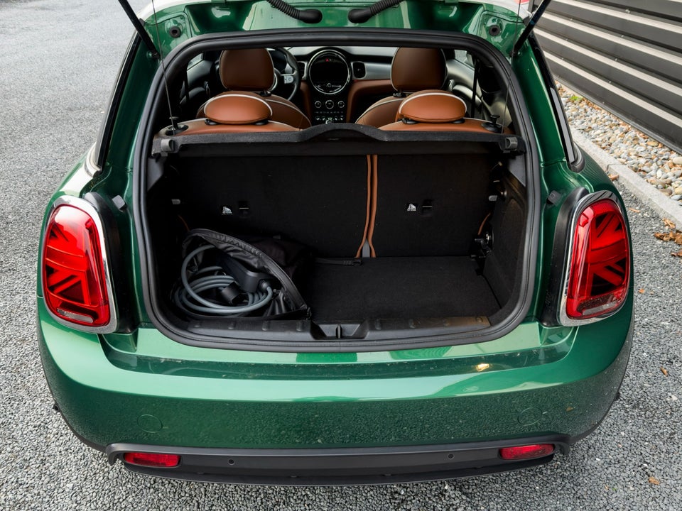 MINI Cooper SE Younique Trim 3d