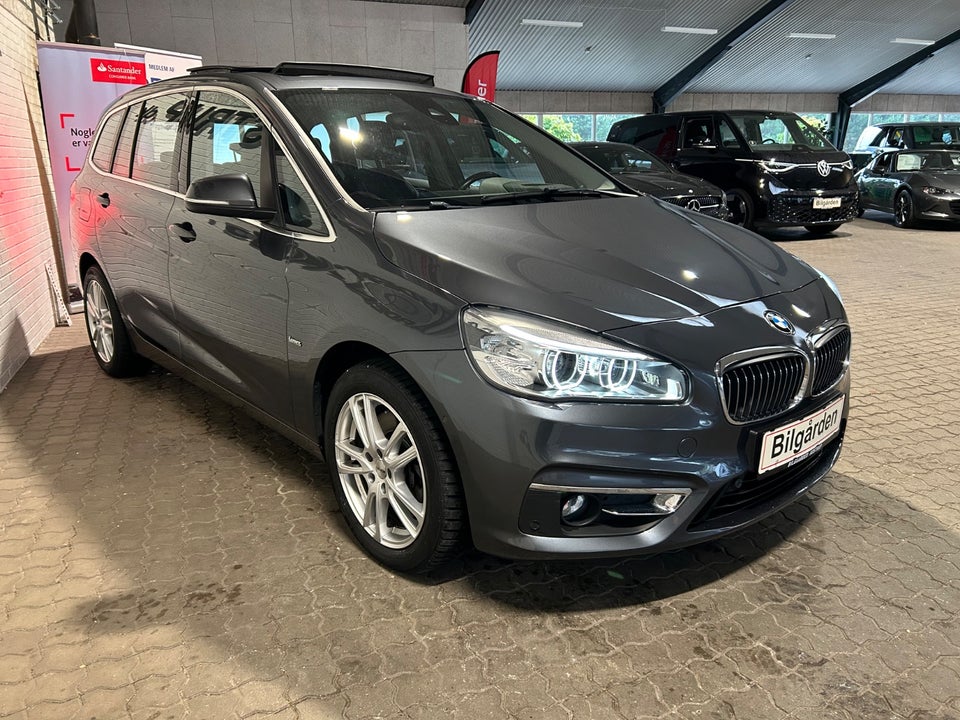 BMW 220i 2,0 Active Tourer Luxury Line aut. 5d