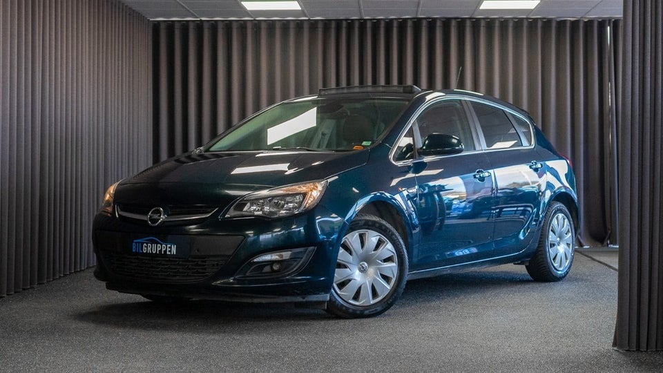 Opel Astra 1,4 T 140 Enjoy 5d