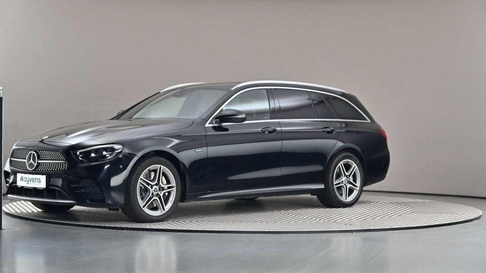 Mercedes E300 e 2,0 AMG Line stc. aut. 5d