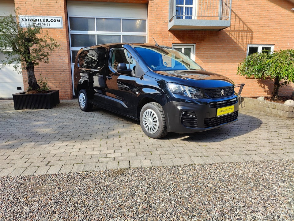 Peugeot Partner 1,5 BlueHDi 100 L2V2 Ultimate Van