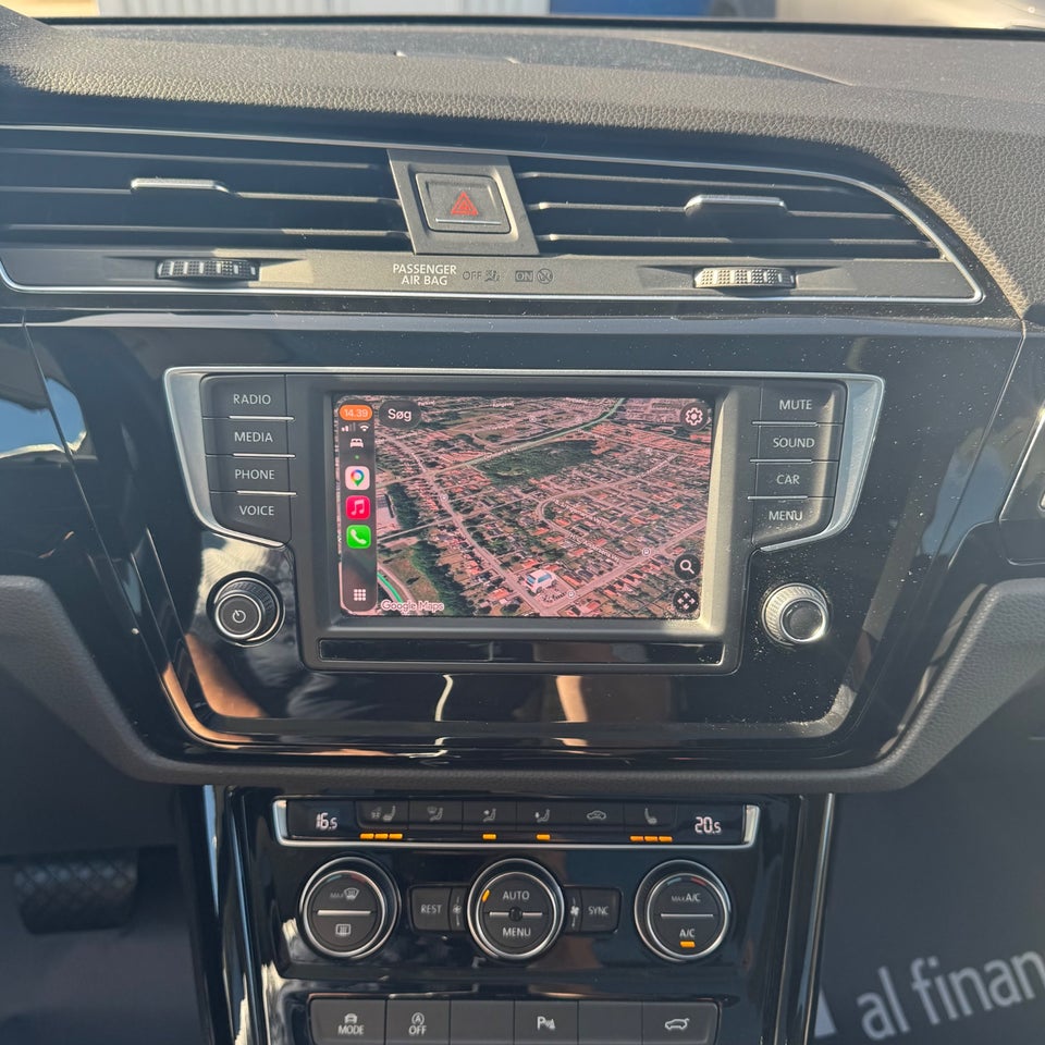 VW Touran 1,4 TSi 150 Highline DSG 7prs 5d