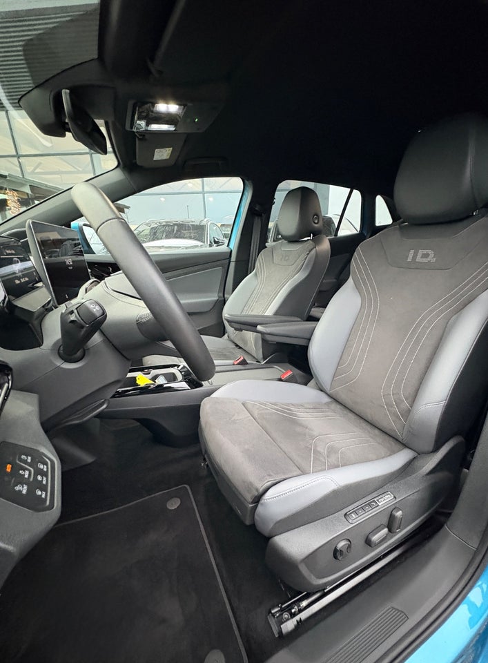 VW ID.4 77 Pro 5d