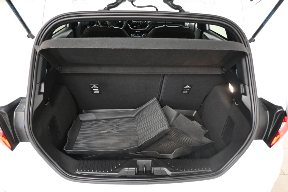 Ford Fiesta 1,0 EcoBoost mHEV ST-Line 5d