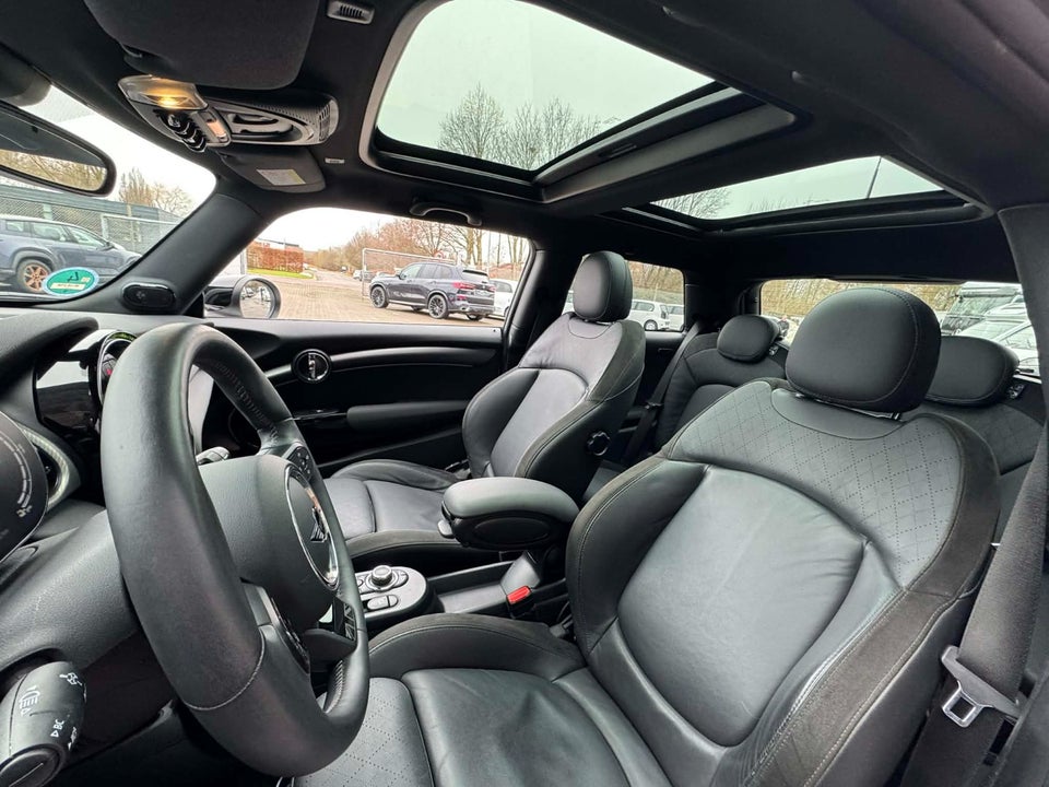 MINI Cooper SE Yours Trim 3d