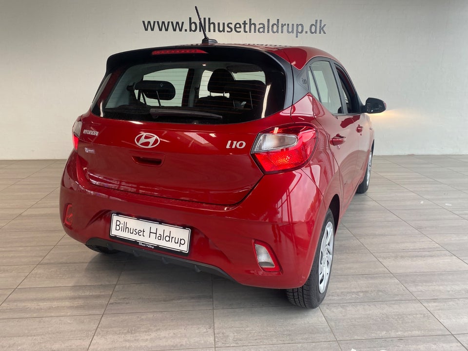 Hyundai i10 1,0 MPi Essential 5d