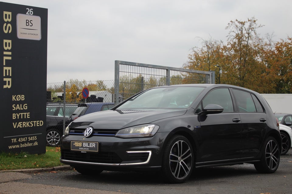VW Golf VII 1,4 GTE DSG 5d