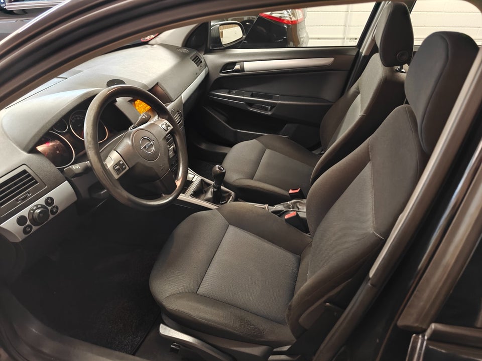 Opel Astra 1,6 Comfort 5d