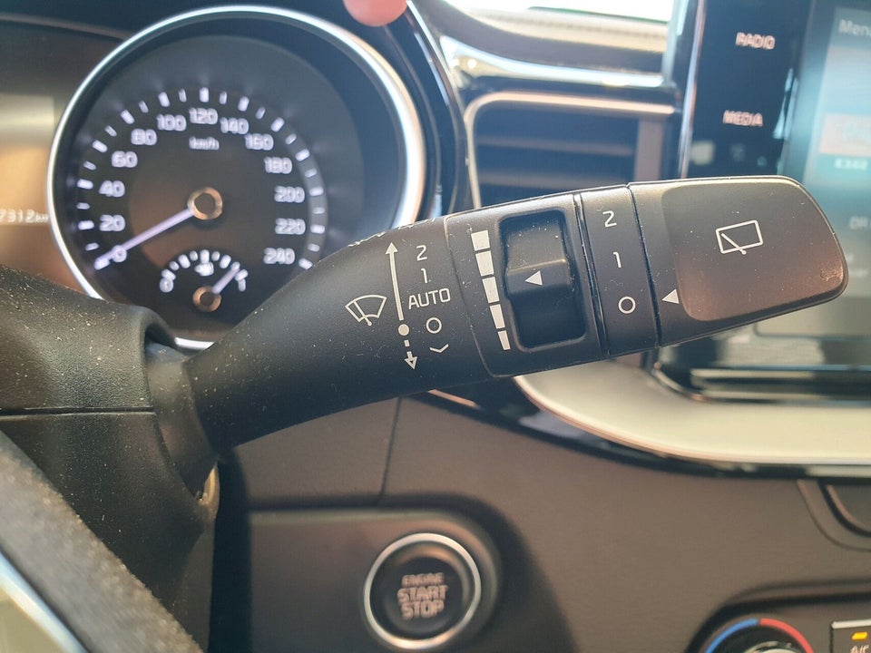 Kia Ceed 1,6 PHEV Prestige SW DCT 5d