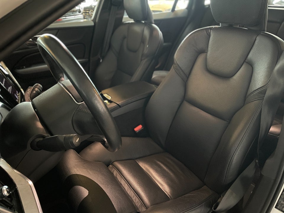 Volvo V60 2,0 T6 ReCharge Inscription aut. AWD 5d